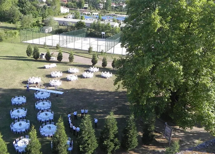 Kocaeli Universitesi Kartepe Park ホテル 4*