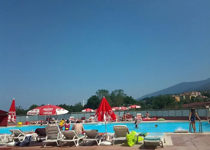 ホテル Kocaeli Universitesi Kartepe Park